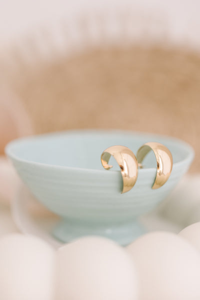 Leah: Gold Clip-On Earring