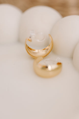Leah: Gold Clip-On Earring