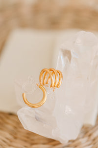 Molly: Gold Clip-On Earring