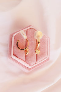 Brooklyn: Gold Press-on, Clip-On Earring