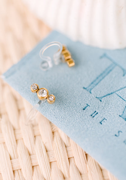 Catherine: Clip-On Studs