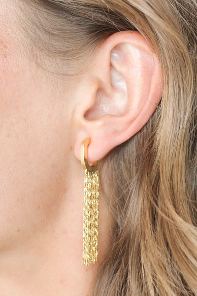 Amanda: Gold Clip-On Earring