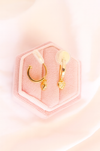 Brooklyn: Gold Press-on, Clip-On Earring