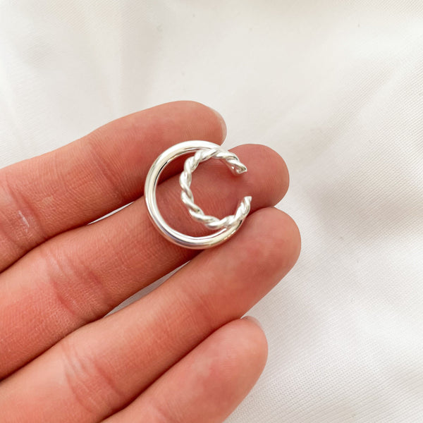 Dottie - Silver Ear Cuff