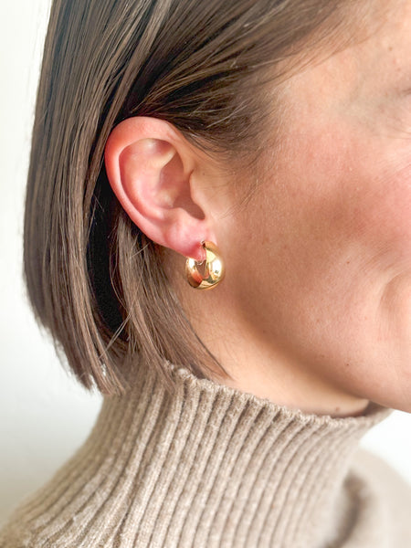 Leah: Gold Clip-On Earring