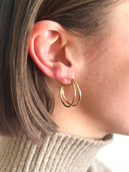 Courtney: Gold Clip-On Earring