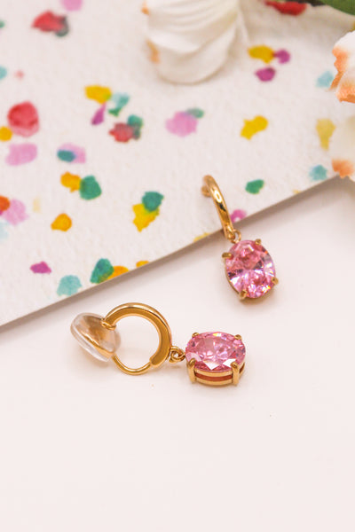 Jenalee: Gold Clip-On Earring