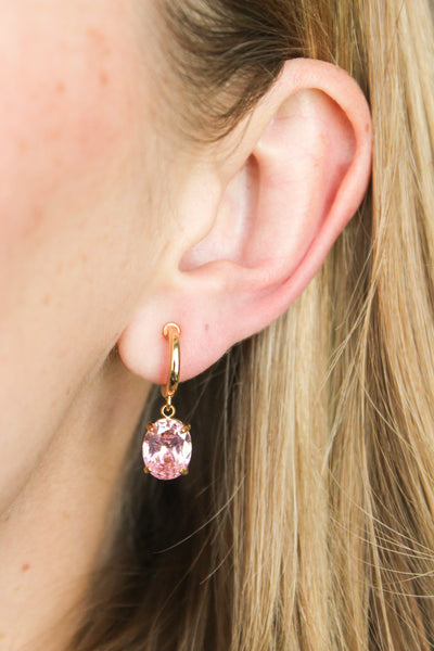 Jenalee: Gold Clip-On Earring