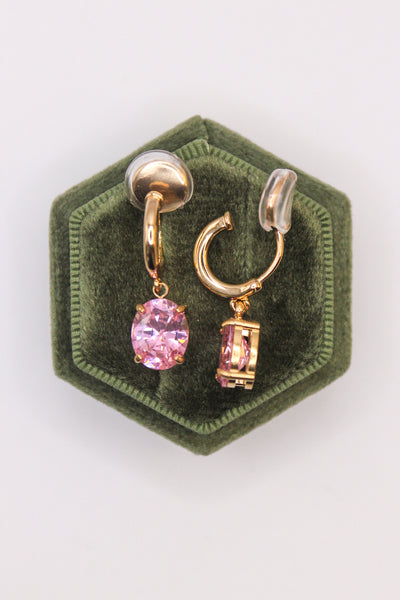 Jenalee: Gold Clip-On Earring