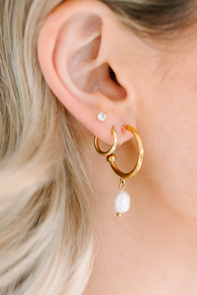 Pearl - Clip-On Earrings