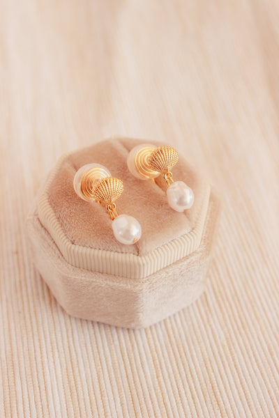 Sophie: Gold Press-On, Clip-On Earring
