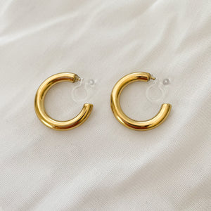 Cindy - 25mm Gold Clip-On Earrings