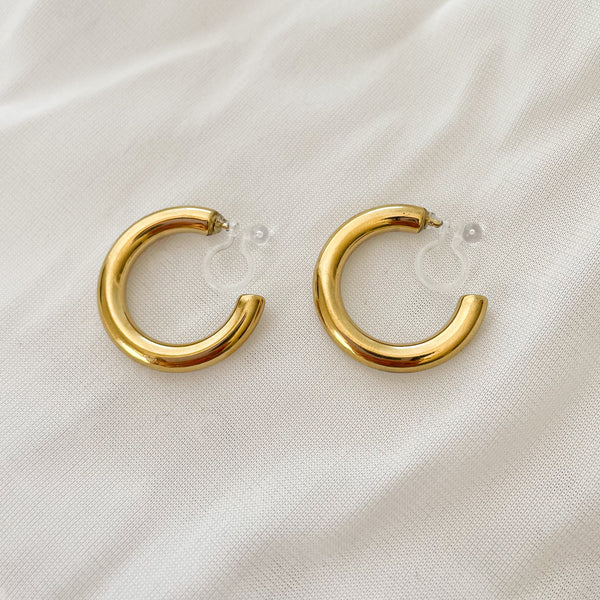 Cindy - 25mm Gold Clip-On Earrings