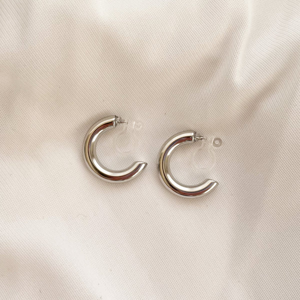 Alayna - 20mm Silver Clip-On Earrings