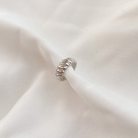 Kristie - Silver Ear Cuff