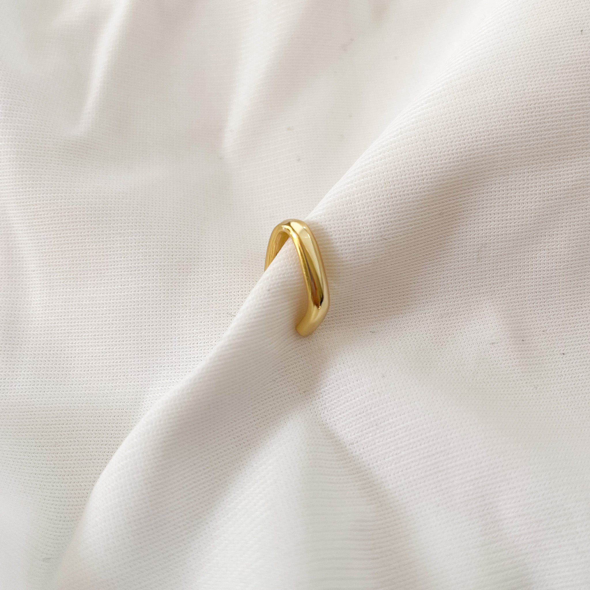Olive - Gold Ear Cuff