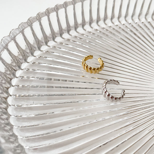 Christina - Gold Ear Cuff