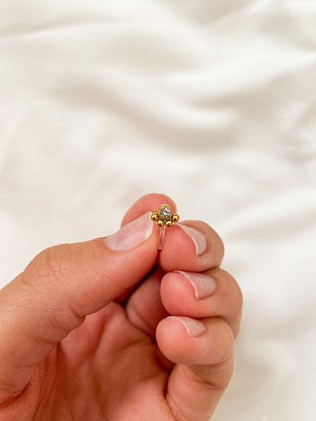Ellen: Flatback Studs Pair (Clip-On)